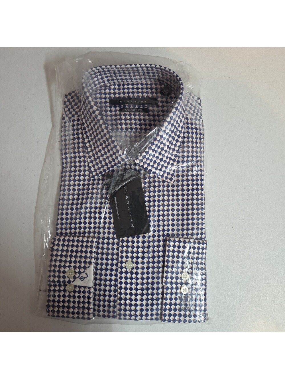 men's blue checkered dress shirt by Sean John size Xl 17 34/35